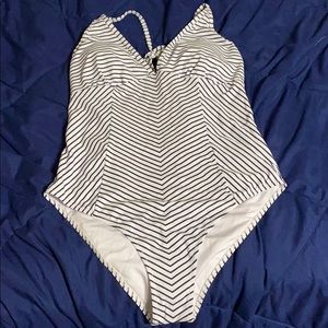 Cupshe swimsuit